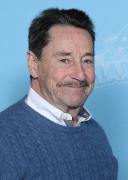 800px-Peter_Cullen_Photo_Op_GalaxyCon_Richmond_2020