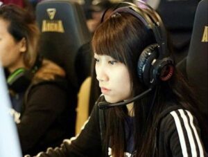 women gamers